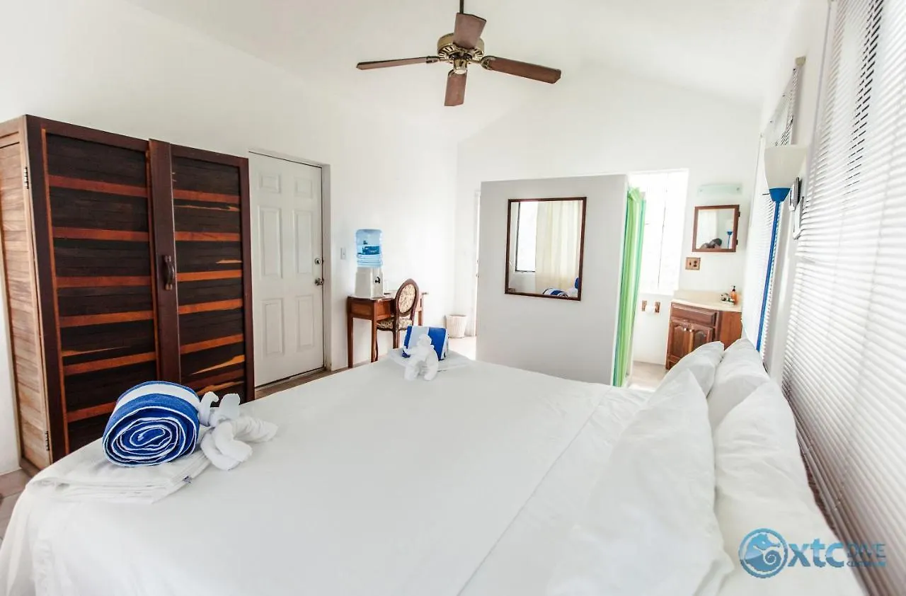 Flying Cloud Hotel Xcalak